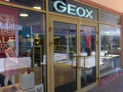 Geox — итальянский производитель обуви и одежды из технологичных материалов